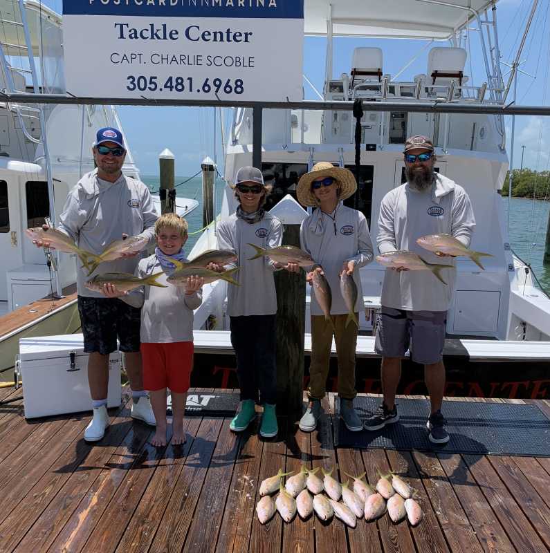 Yellow-snapper-for-the-catch